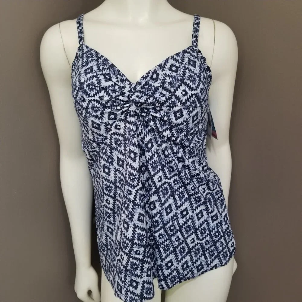 Swim Solutions Twist-Front Flyaway Tankini Top - Picture 2 of 9